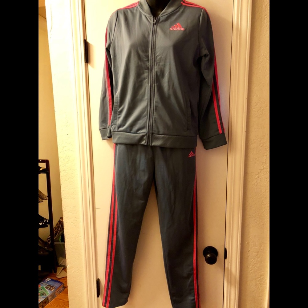 Adidas sweatsuit  grey and pink. Bottom n’ jacket